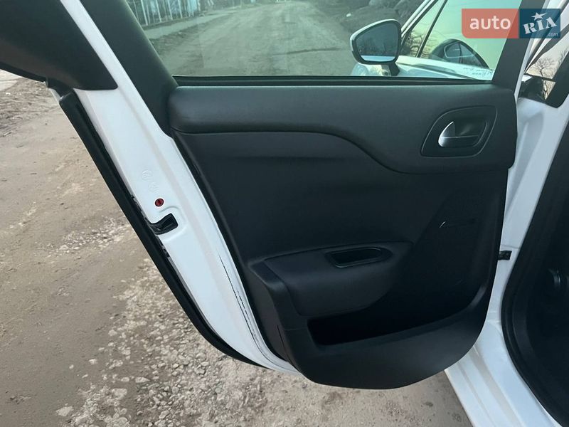 Хэтчбек Citroen DS4 2013 в Первомайске