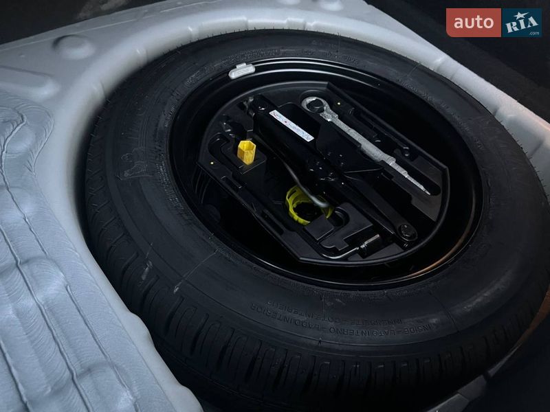 Хэтчбек Citroen DS4 2013 в Первомайске