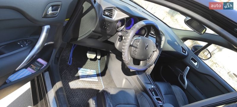 Хетчбек Citroen DS4 2012 в Черкасах