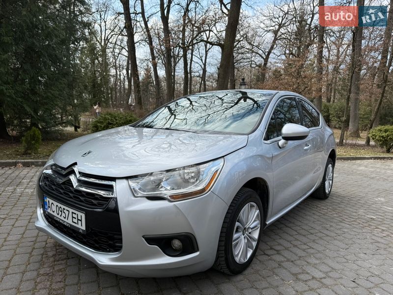 Хэтчбек Citroen DS4 2012 в Львове фото Хэтчбек Citroen DS4 2012 в Львове