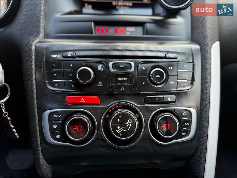 Хэтчбек Citroen DS4 2012 в Львове фото 33 Хэтчбек Citroen DS4 2012 в Львове
