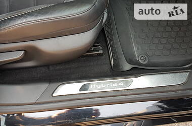 Хетчбек Citroen DS5 2012 в  фото 16 Хетчбек Citroen DS5 2012 в