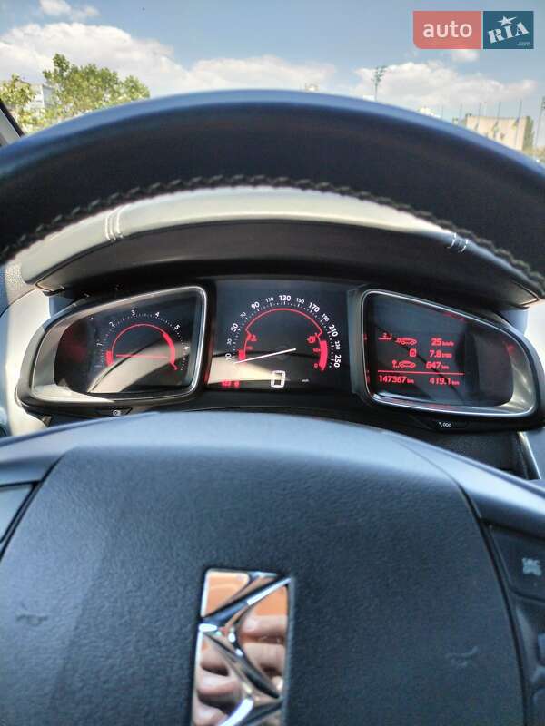 Хэтчбек Citroen DS5 2013 в Южном фото 11 Хэтчбек Citroen DS5 2013 в Южном