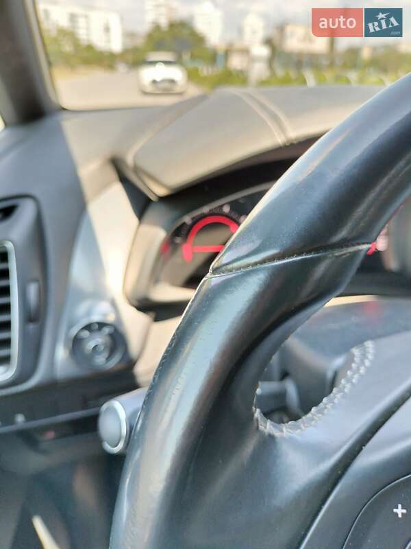 Хэтчбек Citroen DS5 2013 в Южном фото 9 Хэтчбек Citroen DS5 2013 в Южном