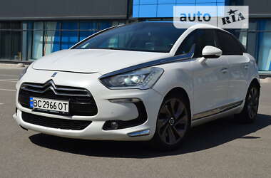 Хэтчбек Citroen DS5 2012 в Киеве