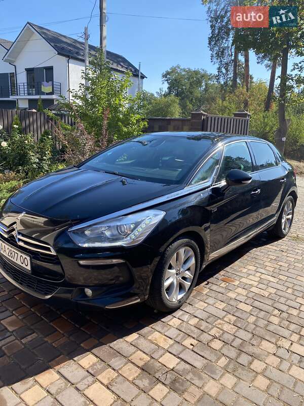 Хетчбек Citroen DS5 2014 в Києві