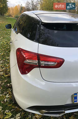 Хетчбек Citroen DS5 2013 в 