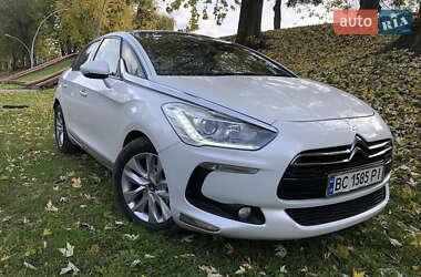 Хетчбек Citroen DS5 2013 в 