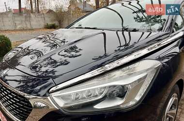 Хэтчбек Citroen DS5 2016 в Киеве