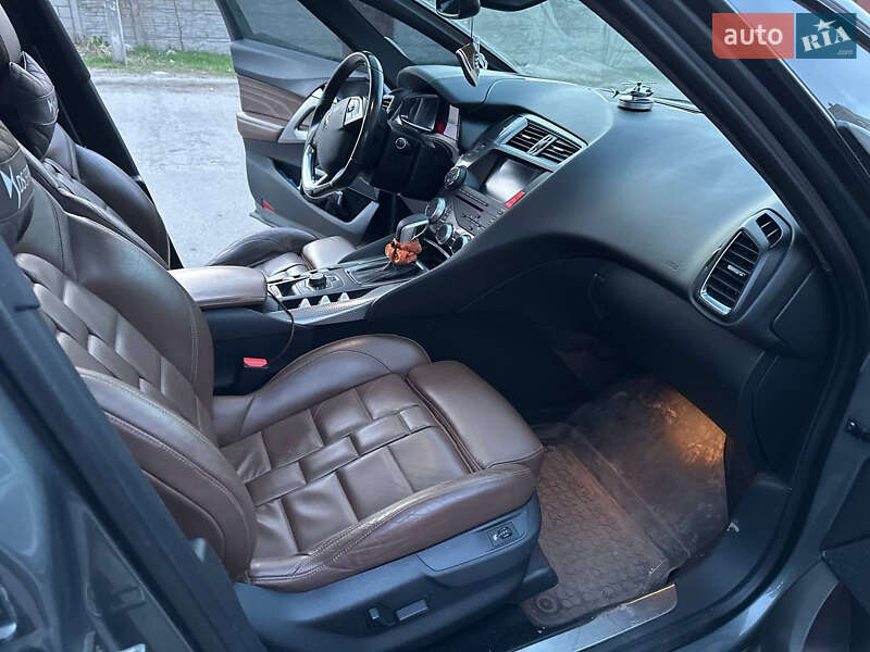 Хетчбек Citroen DS5 2013 в Дніпрі