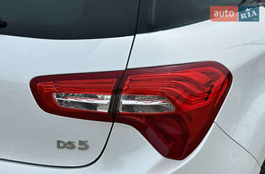 Хэтчбек Citroen DS5 2016 в 