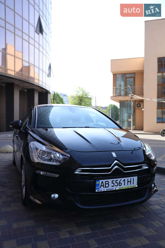 Хетчбек Citroen DS5 2014 в Вінниці