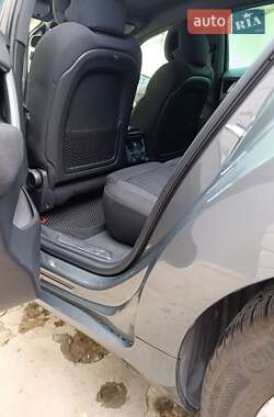 Хетчбек Citroen DS5 2013 в 