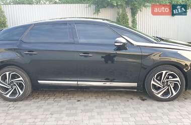 Хэтчбек Citroen DS5 2016 в 