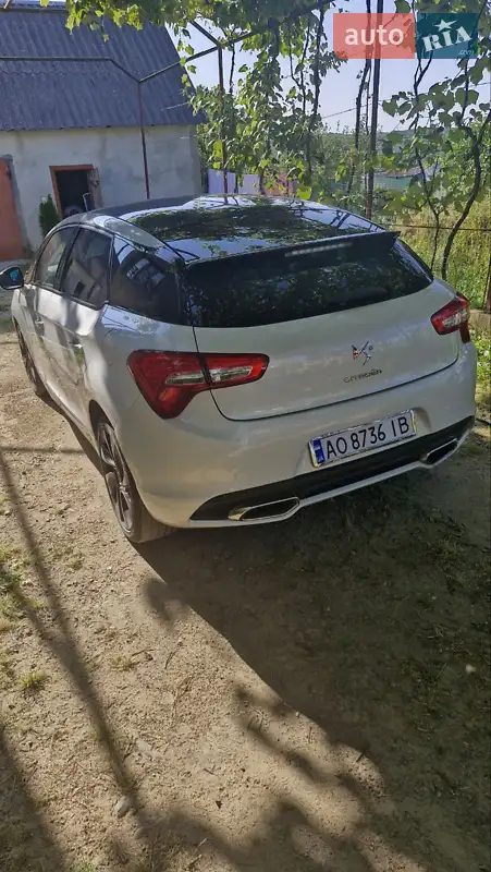 Citroen DS5 2012