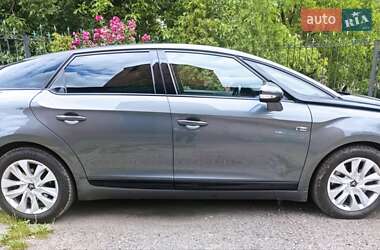 Хэтчбек Citroen DS5 2013 в Днепре