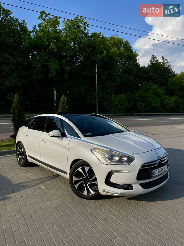Хэтчбек Citroen DS5 2012 в Тернополе фото 6 Хэтчбек Citroen DS5 2012 в Тернополе