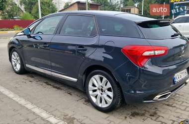 Хэтчбек Citroen DS5 2012 в 