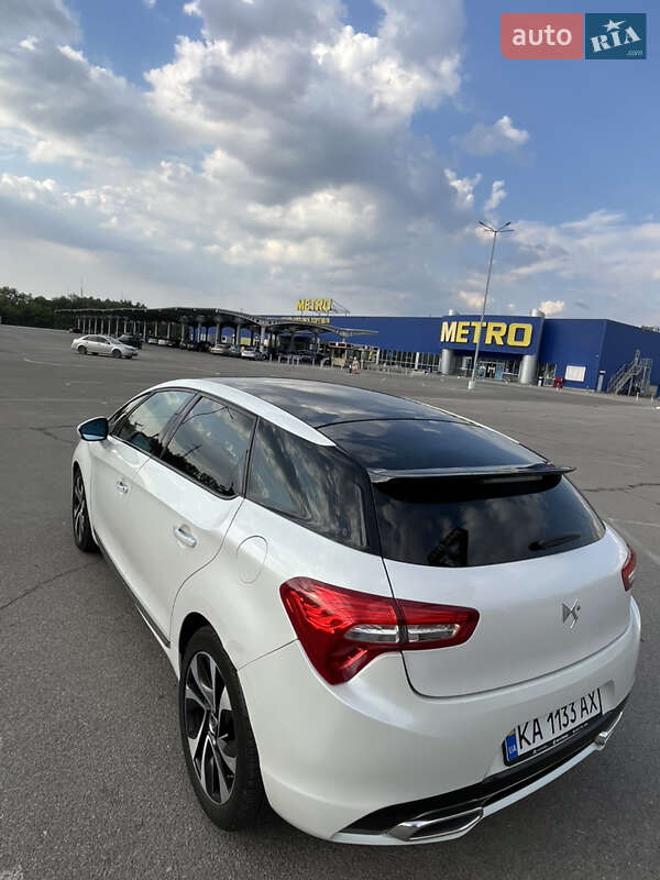 Хетчбек Citroen DS5 2014 в Запоріжжі