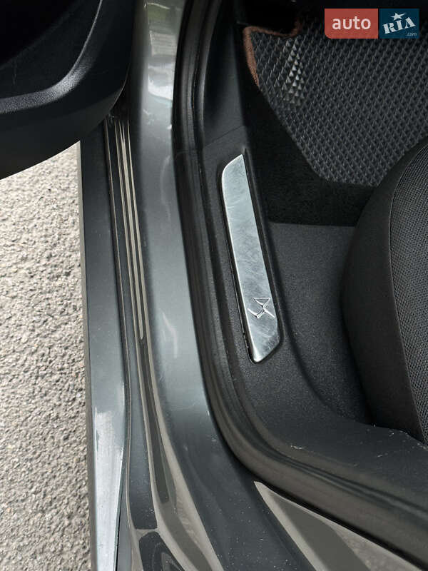 Хэтчбек Citroen DS5 2013 в Киеве