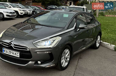Хэтчбек Citroen DS5 2013 в 