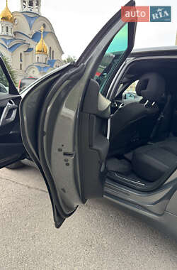 Хэтчбек Citroen DS5 2013 в 
