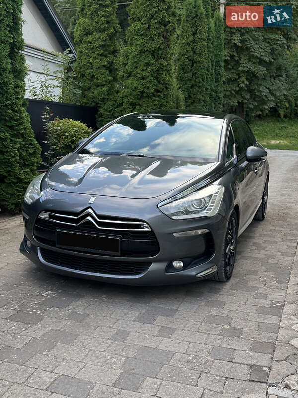 Хэтчбек Citroen DS5 2012 в Тернополе