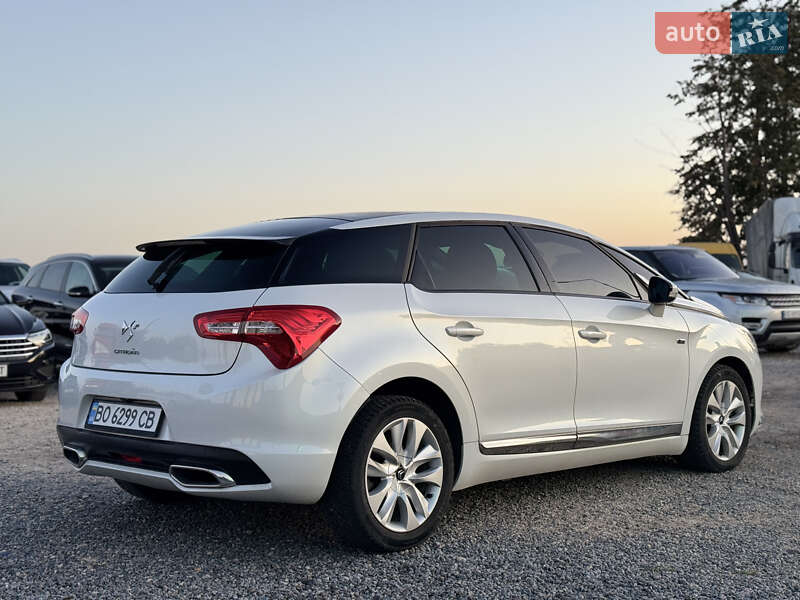 Хэтчбек Citroen DS5 2014 в Тернополе