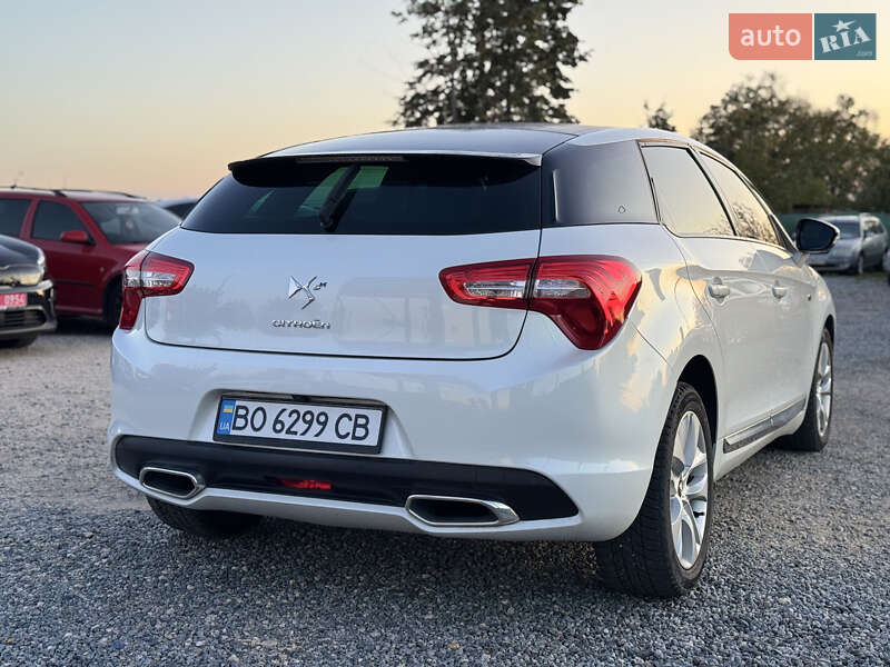 Хэтчбек Citroen DS5 2014 в Тернополе