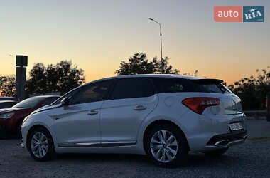 Хэтчбек Citroen DS5 2014 в 