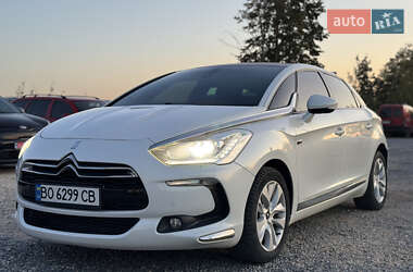 Хэтчбек Citroen DS5 2014 в 