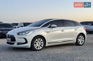 Хэтчбек Citroen DS5 2014 в 