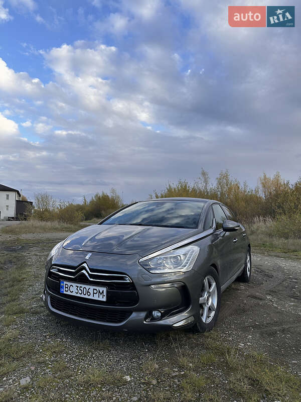 Хэтчбек Citroen DS5 2011 в Стрые фото 5 Хэтчбек Citroen DS5 2011 в Стрые