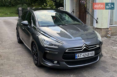 Хэтчбек Citroen DS5 2012 в 