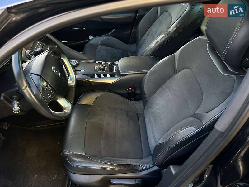 Хэтчбек Citroen DS5 2012 в Черновцах фото 24 Хэтчбек Citroen DS5 2012 в Черновцах