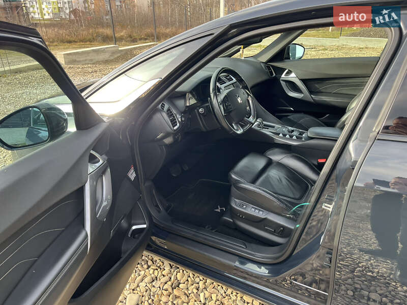 Хэтчбек Citroen DS5 2012 в Ивано-Франковске