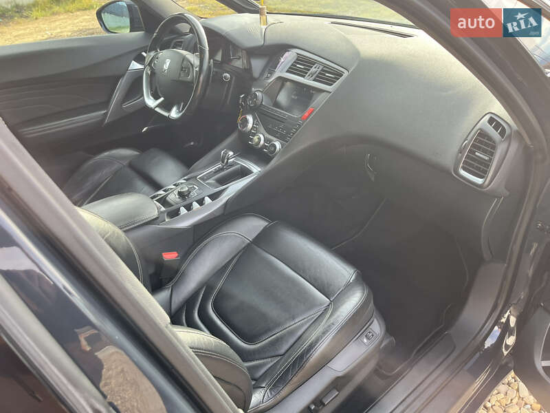 Хэтчбек Citroen DS5 2012 в Ивано-Франковске