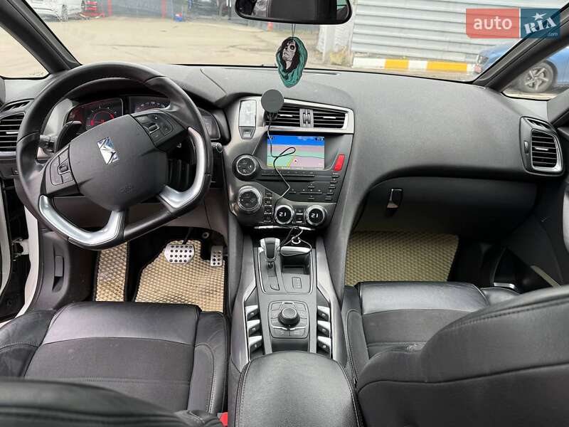 Хетчбек Citroen DS5 2013 в Ірпені