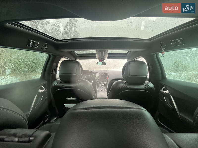 Хэтчбек Citroen DS5 2012 в Киеве фото 10 Хэтчбек Citroen DS5 2012 в Киеве