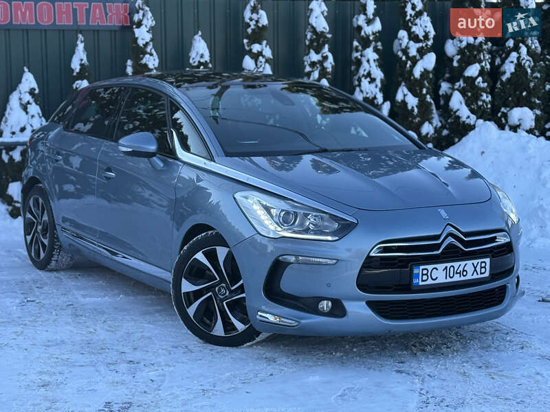 Хэтчбек Citroen DS5 2011 в Самборе