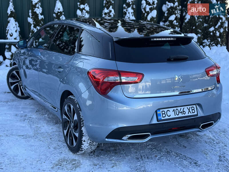 Хэтчбек Citroen DS5 2011 в Самборе