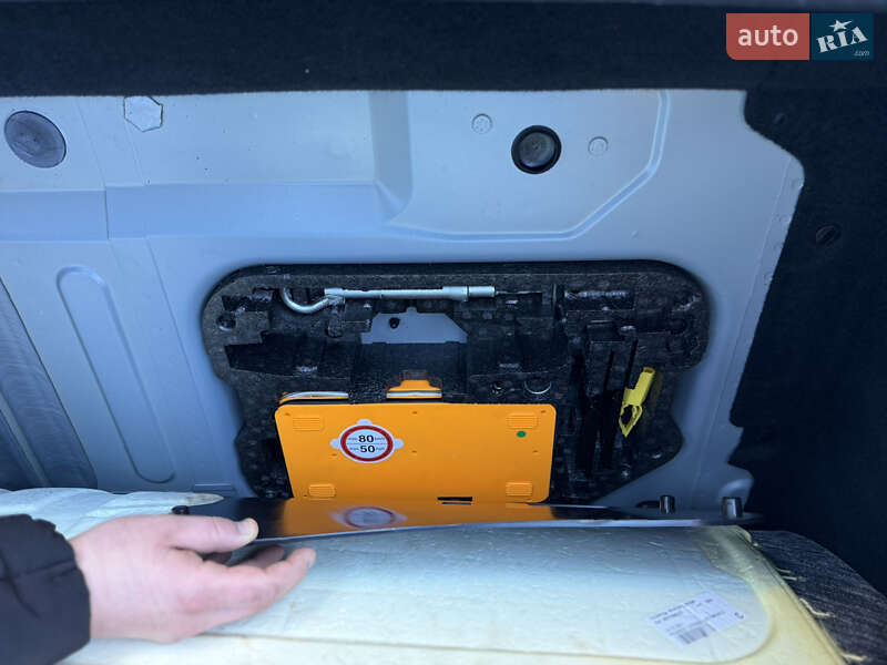 Хэтчбек Citroen DS5 2011 в Самборе