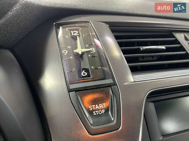 Хэтчбек Citroen DS5 2012 в Киеве фото 18 Хэтчбек Citroen DS5 2012 в Киеве