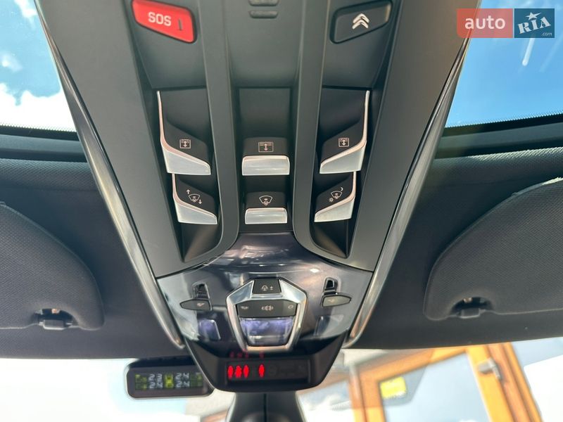 Хэтчбек Citroen DS5 2012 в Житомире фото 25 Хэтчбек Citroen DS5 2012 в Житомире