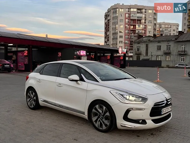 Citroen DS5 2012