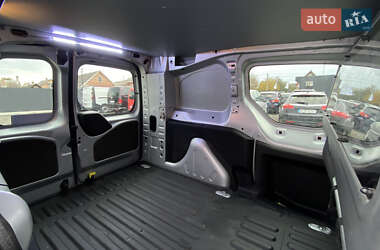 Мінівен Citroen e-Berlingo 2018 в  фото 68 Мінівен Citroen e-Berlingo 2018 в