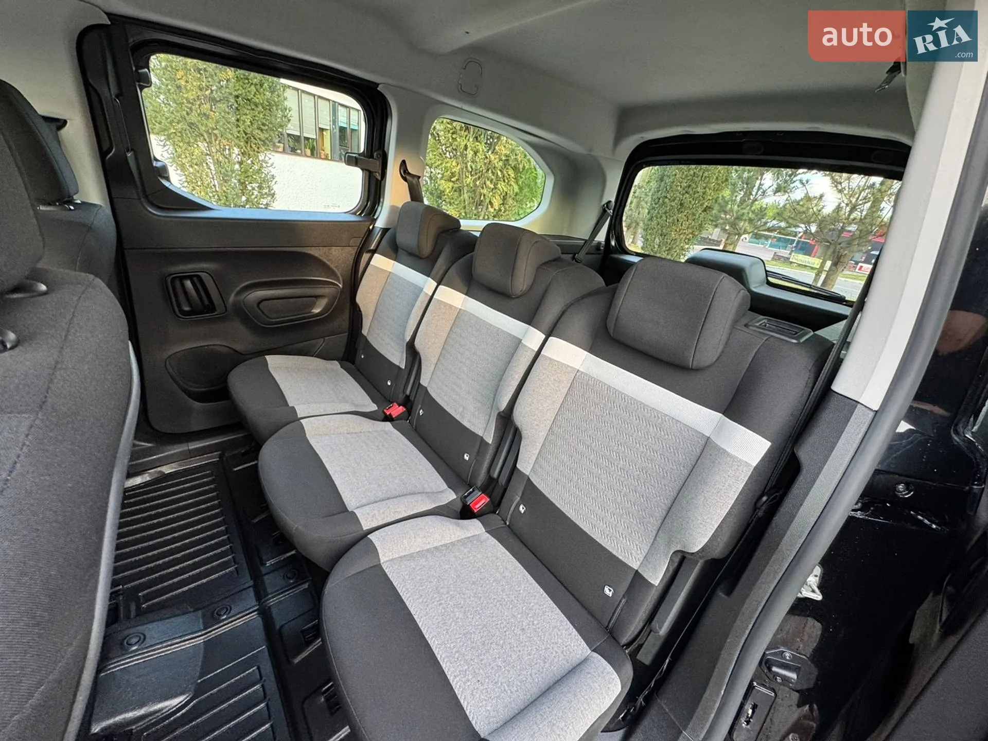 2023 Citroen Berlingo - мініатюра 28