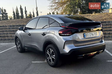 Хэтчбек Citroen e-C4 2021 в 