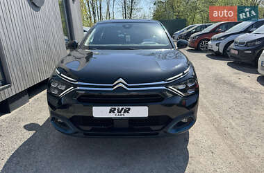 Хетчбек Citroen e-C4 2021 в 