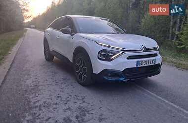 Хэтчбек Citroen e-C4 2021 в 